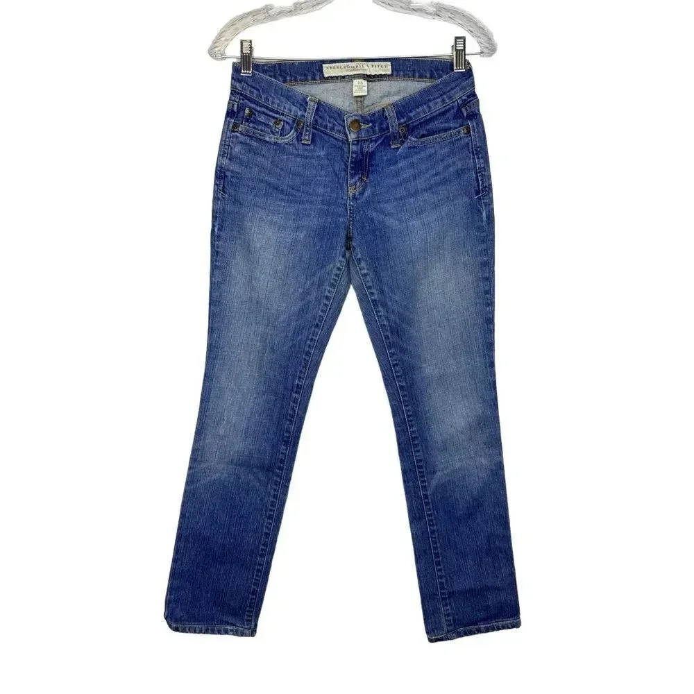Abercrombie & Fitch Vintage Low Rise Straight Leg Jeans 0S Short Medium Wash 27W